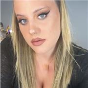 Profe de canto en español e inglés y cantante profesional! Clases dinámicas y divertidas para todas las edades y niveles!